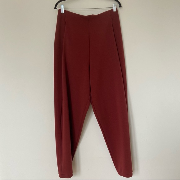 Hoi Bo High Waisted Stretch Jersey Pants in Maroon size Large - Picture 5 of 11